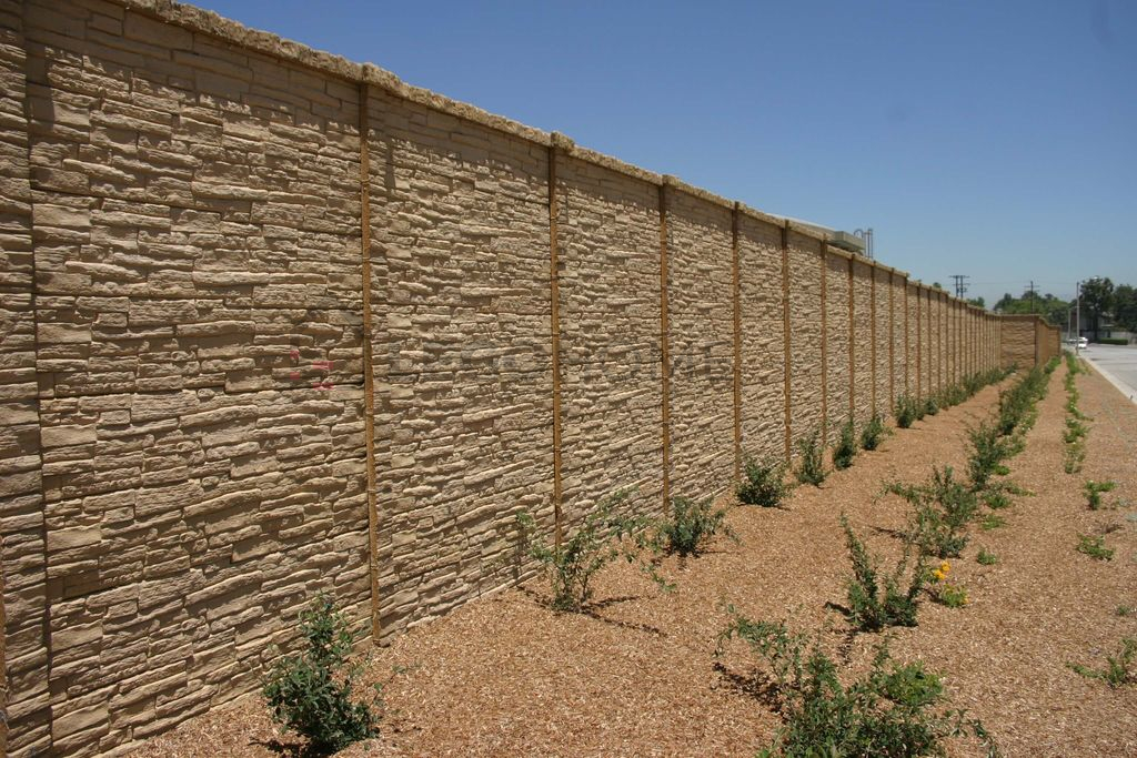Milyen kerítés típust válasszak? - beton kerítés